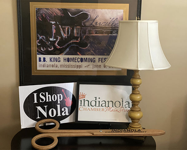 idianola chamber of commerce display